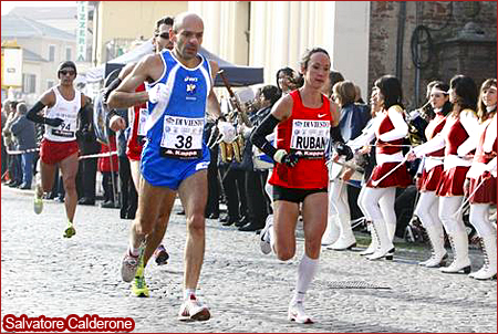 Torino_Turin_marathon_2011_Calderone