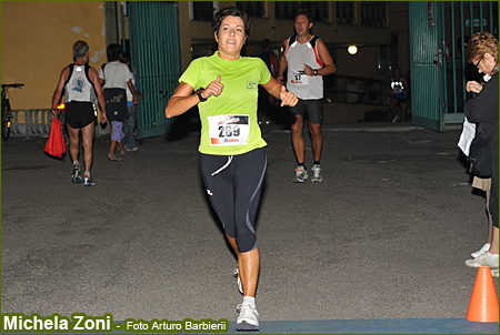 Zoni_Michela_Arese_Night__Run_2011