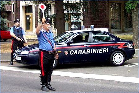 Carabinieri_posto_di_blocco
